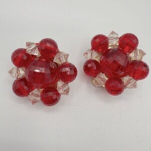 Vintage Signed Lisner Red Cluster Earrings with Glossy Beads